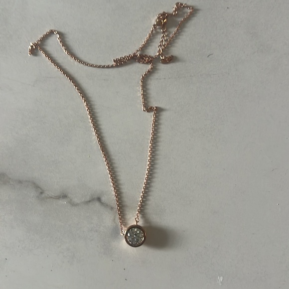 Moissanite 2ct Necklace 💐💐 - Picture 3 of 4